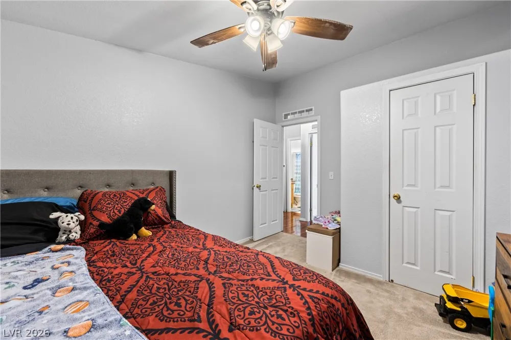 516 White Domes Drive Overton, NV 89040