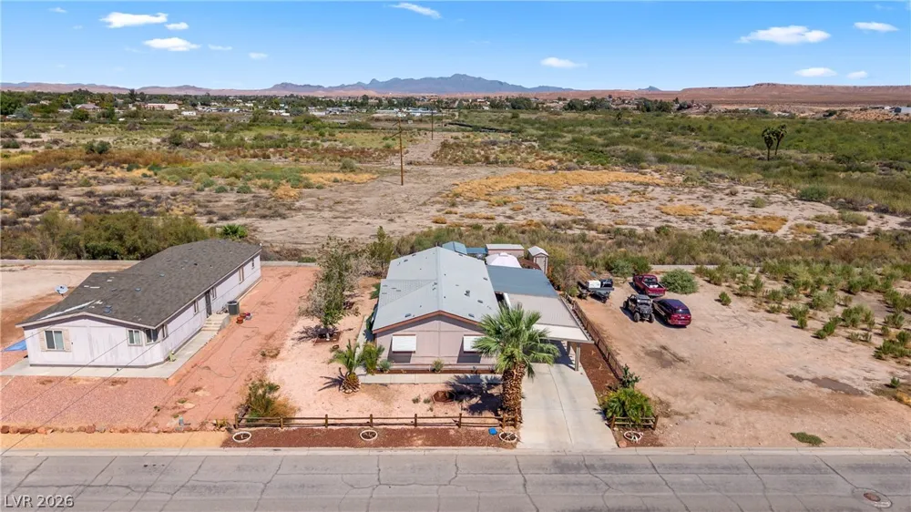 516 White Domes Drive Overton, NV 89040