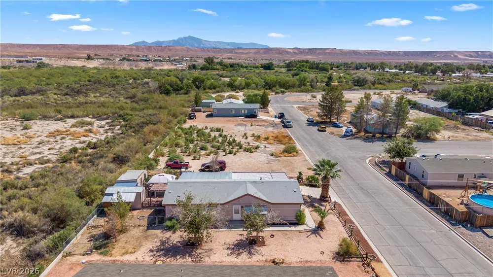516 White Domes Drive Overton, NV 89040