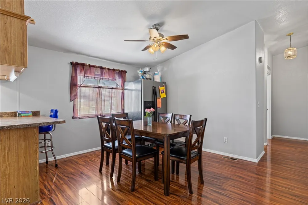 516 White Domes Drive Overton, NV 89040
