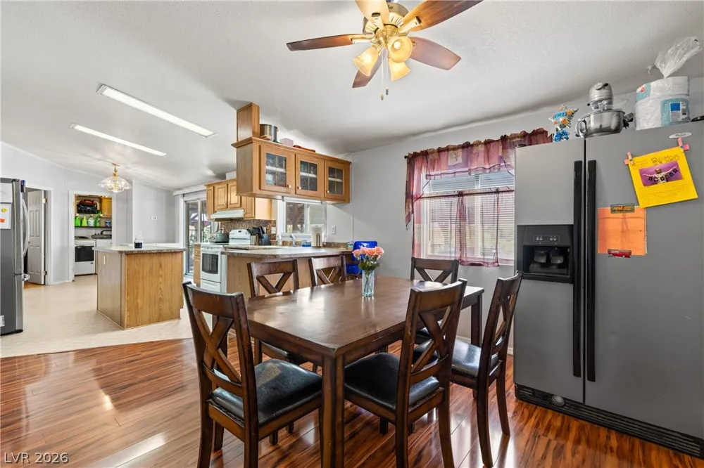 516 White Domes Drive Overton, NV 89040