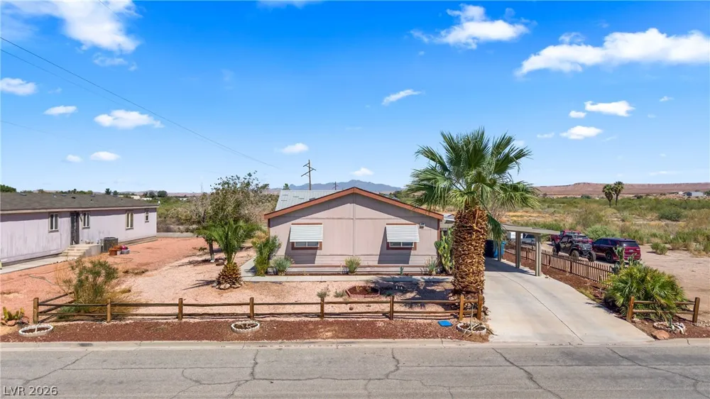 516 White Domes Drive Overton, NV 89040