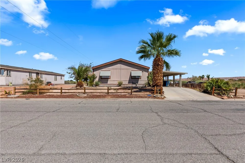 516 White Domes Drive Overton, NV 89040