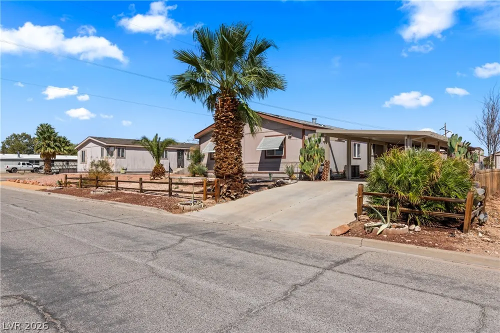 516 White Domes Drive Overton, NV 89040