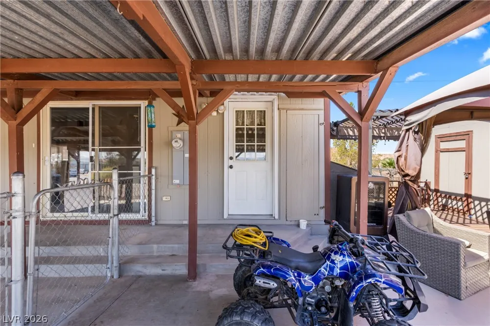 516 White Domes Drive Overton, NV 89040