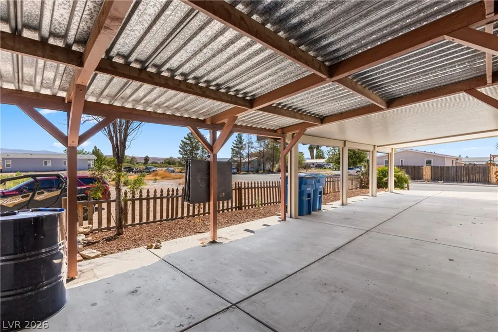 516 White Domes Drive Overton, NV 89040