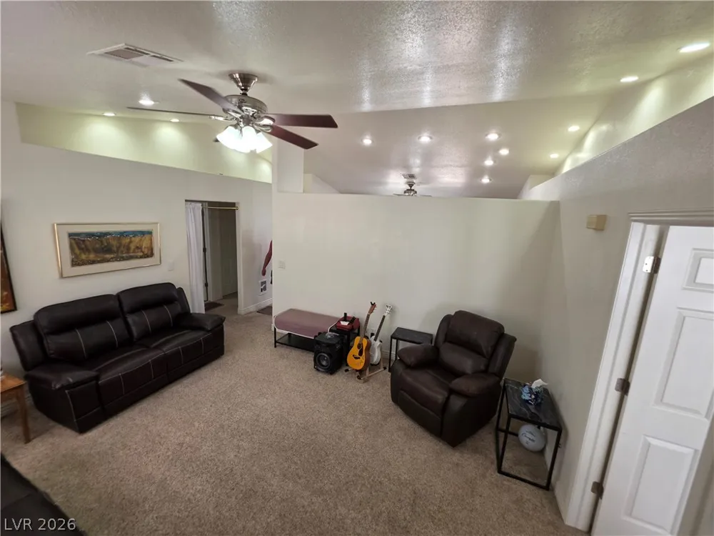 5 Love Lane Caliente, NV 89008