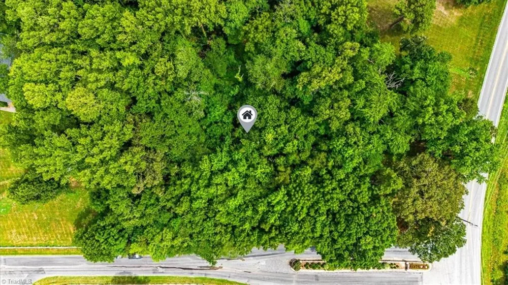 7800 Southerland Drive Browns Summit, NC 27214