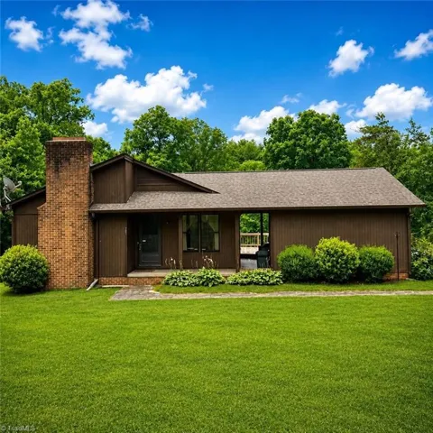 307 Valleygreen Trail