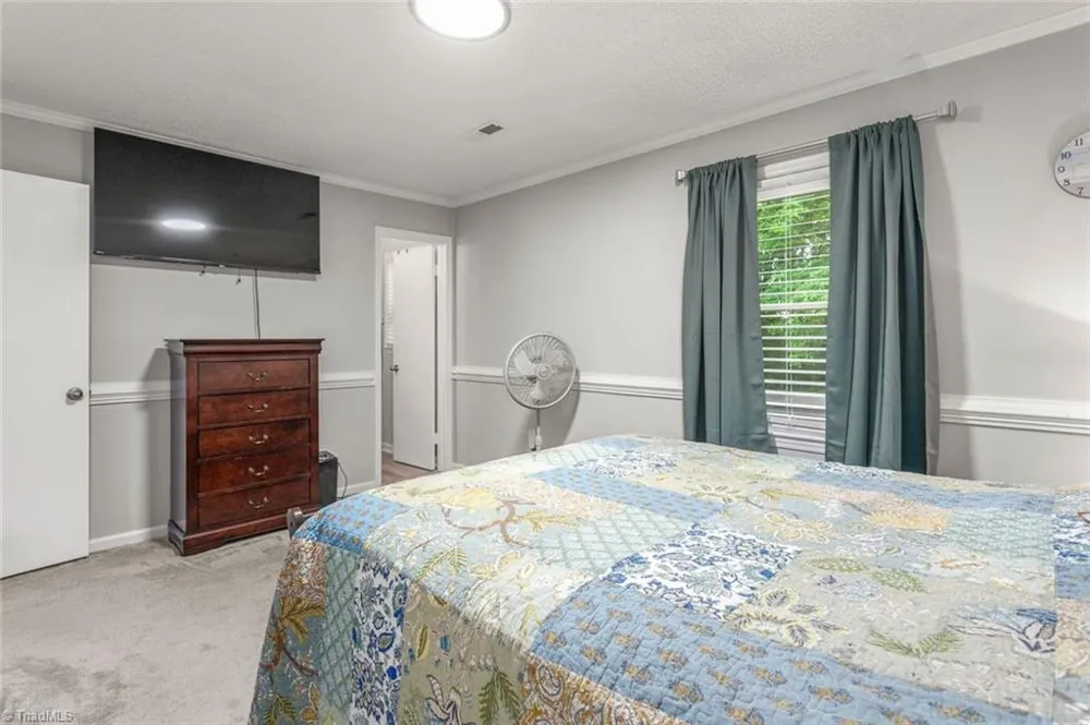 5304 Oswego Court Tobaccoville, NC 27050
