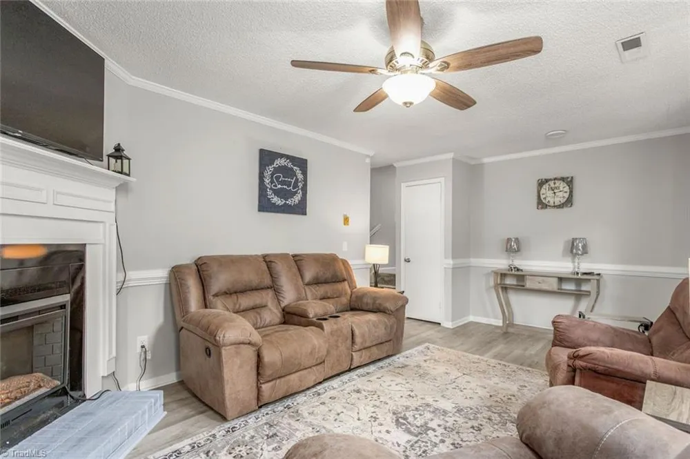 5304 Oswego Court Tobaccoville, NC 27050