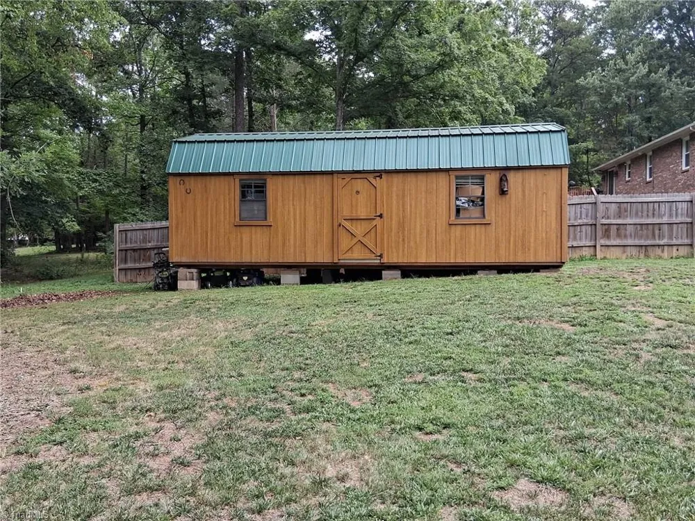 1492 Cedar Fork Road Clemmons, NC 27012