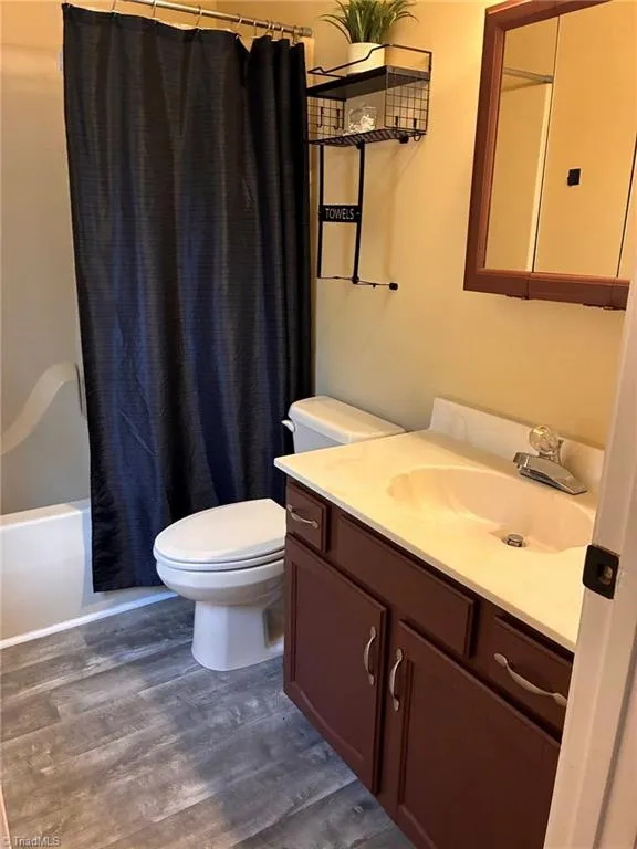 1492 Cedar Fork Road Clemmons, NC 27012