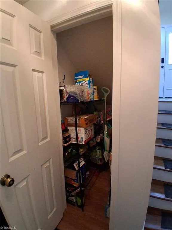 1492 Cedar Fork Road Clemmons, NC 27012
