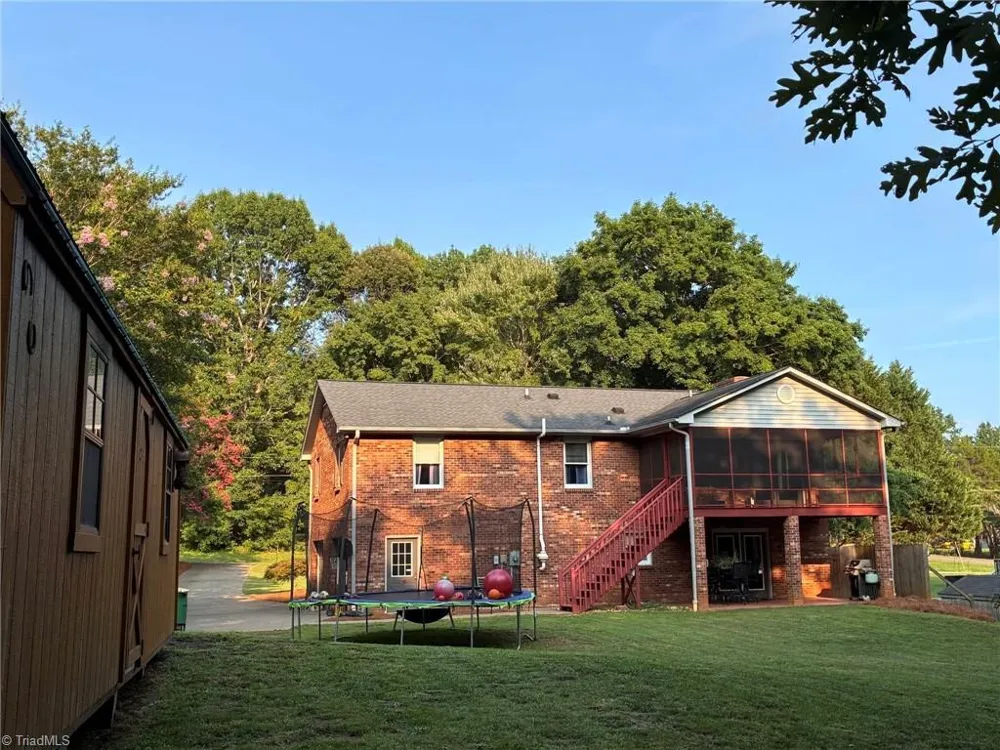 1492 Cedar Fork Road Clemmons, NC 27012