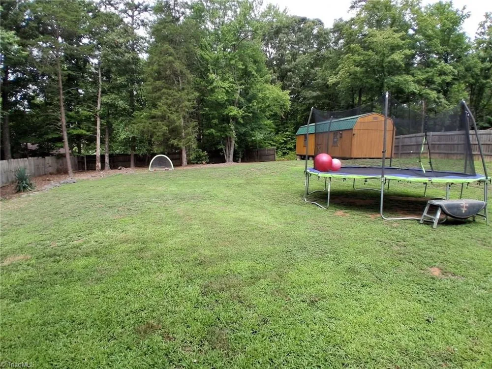 1492 Cedar Fork Road Clemmons, NC 27012