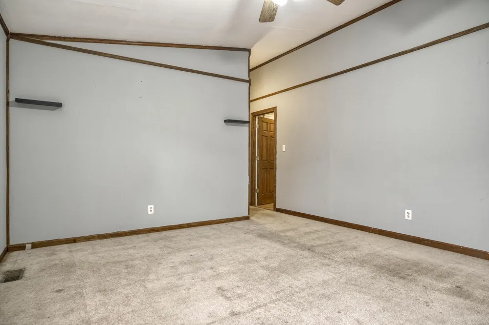 9713 490 E Demotte, IN 46310