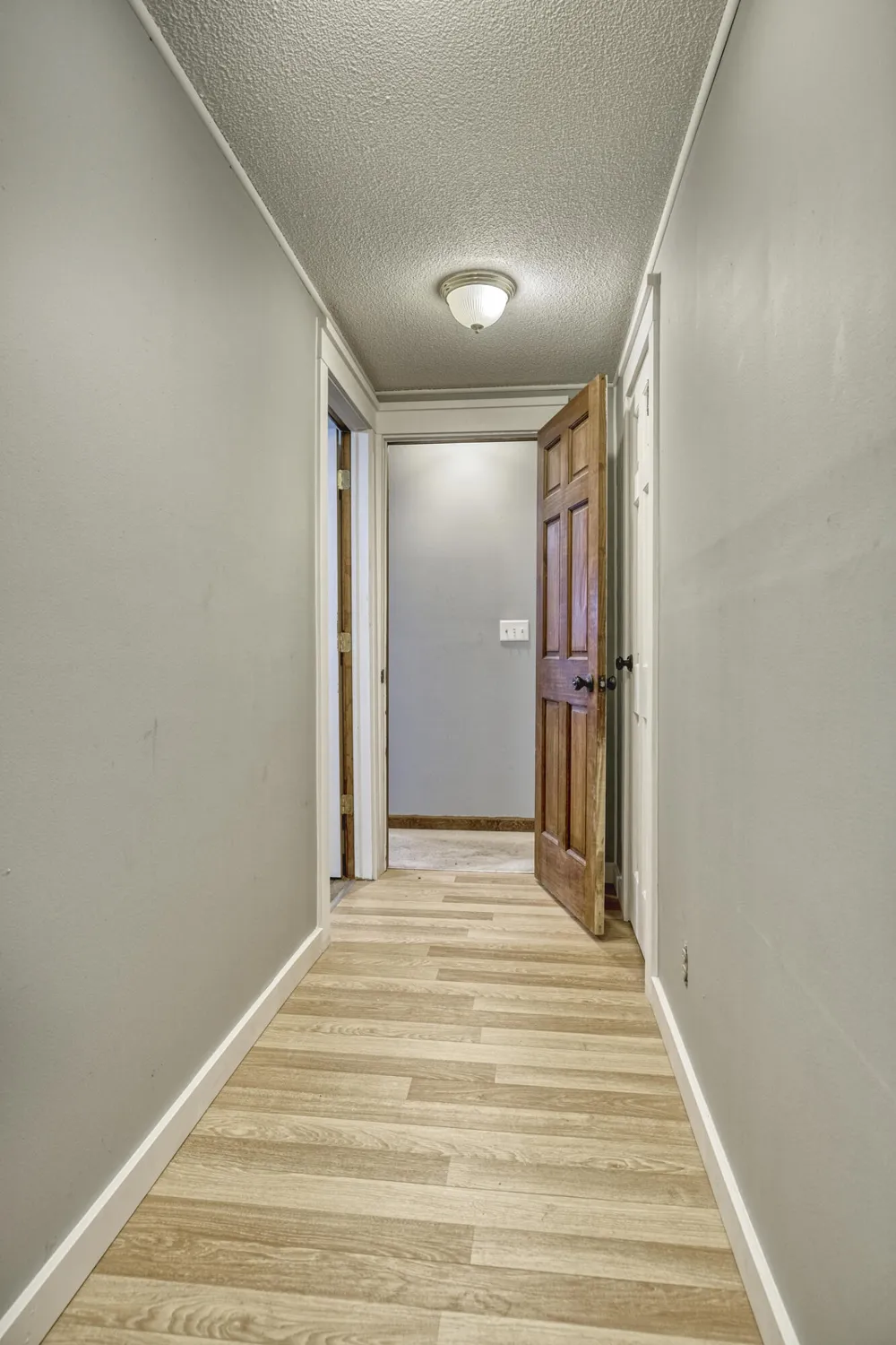 9713 490 E Demotte, IN 46310