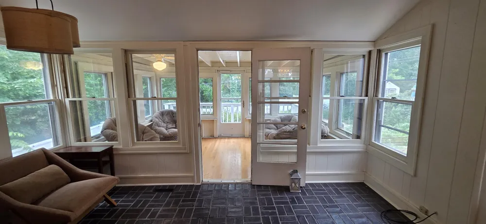 7515 Oak Avenue Gary, IN 46403