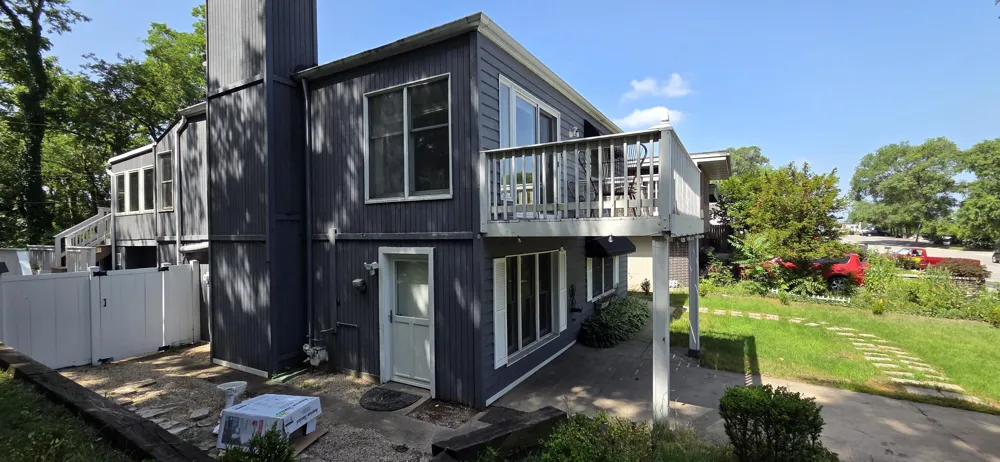 7515 Oak Avenue Gary, IN 46403