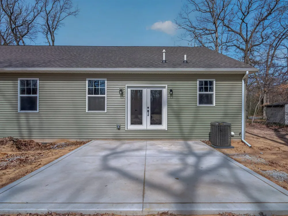 11337 Quail Run Drive Wheatfield, IN 46392