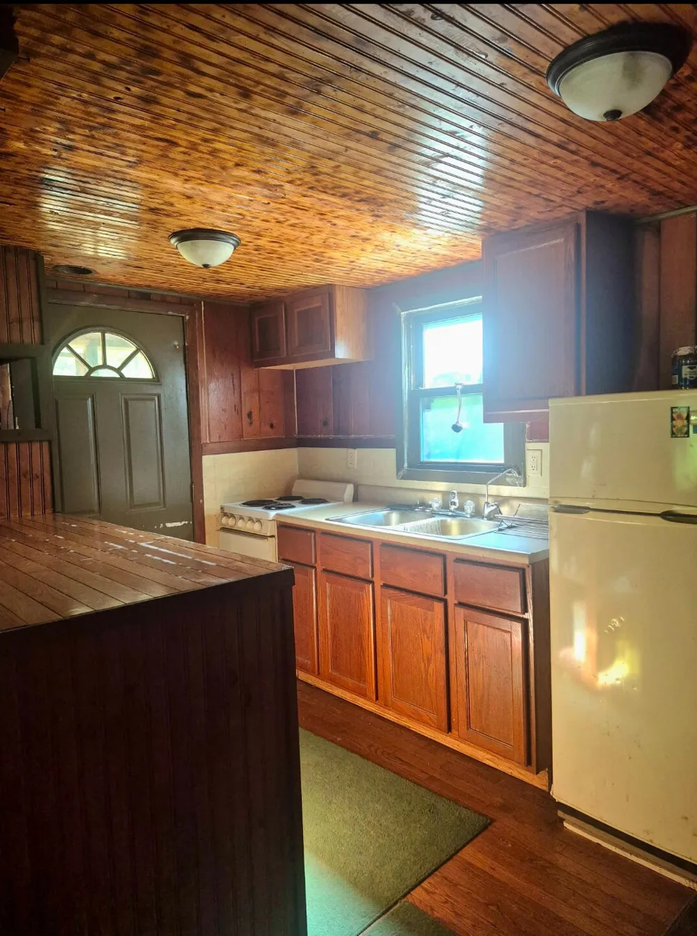 7928 Grapevine Lane New Carlisle, IN 46552