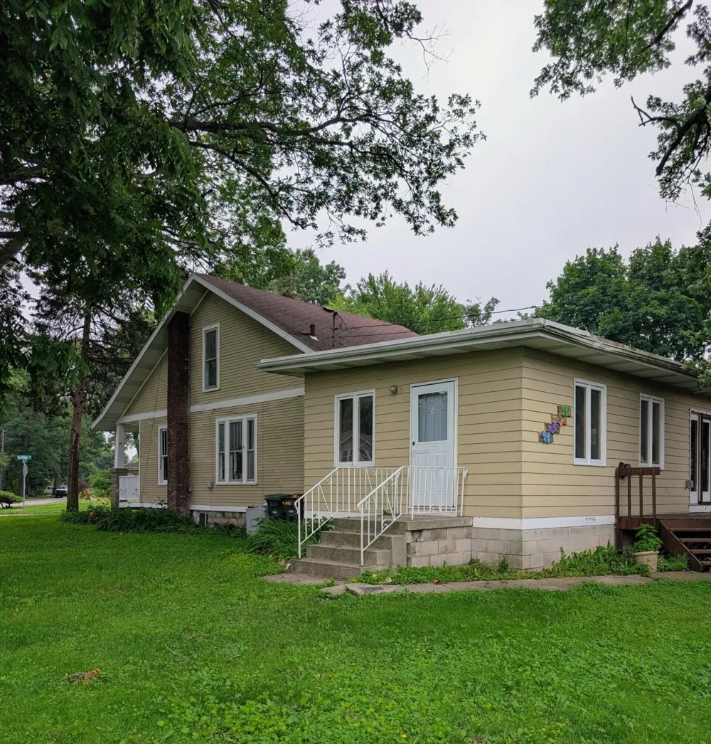 724 Garfield Street Hobart, IN 46342