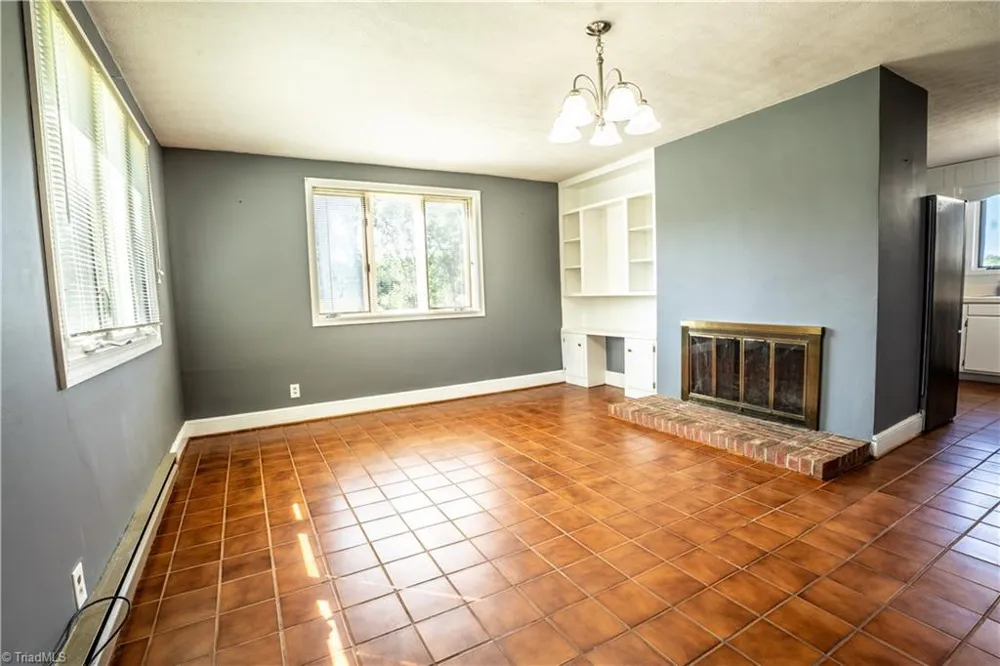 1437 Price Road Eden, NC 27288
