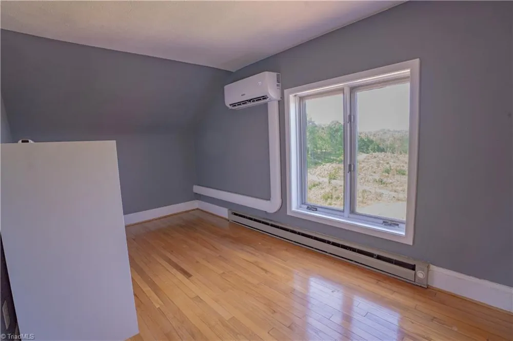 1437 Price Road Eden, NC 27288