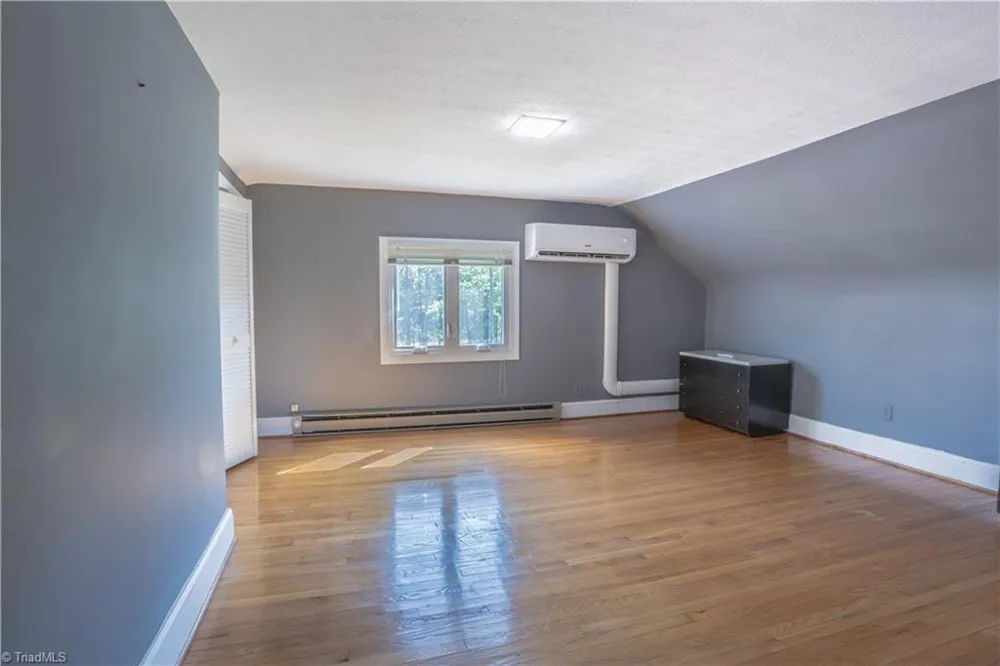 1437 Price Road Eden, NC 27288