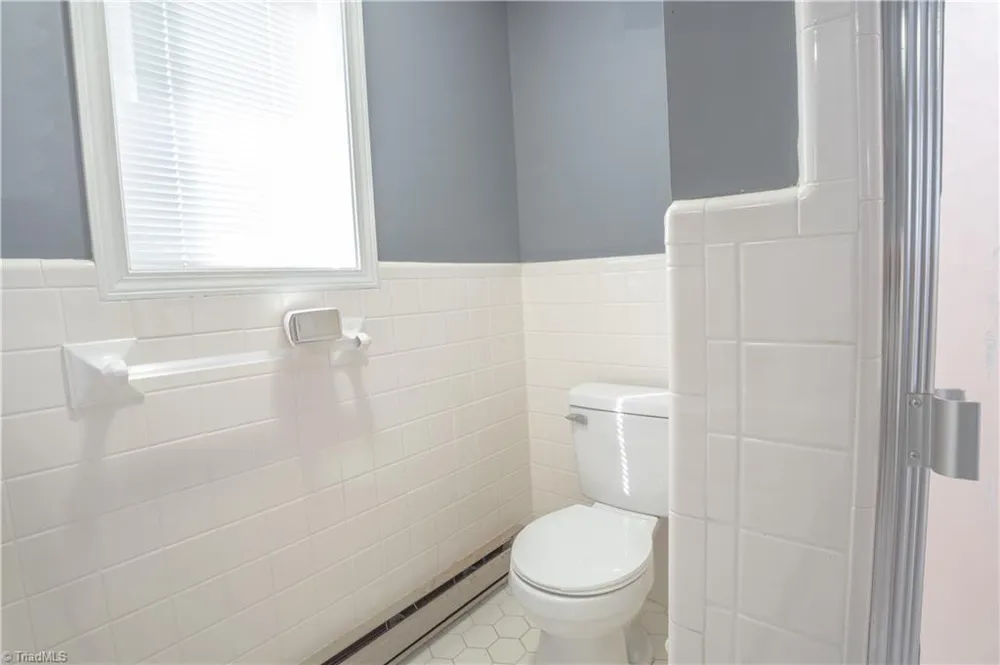 1437 Price Road Eden, NC 27288