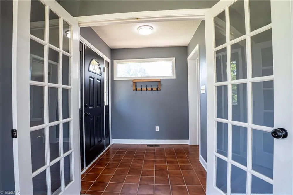 1437 Price Road Eden, NC 27288