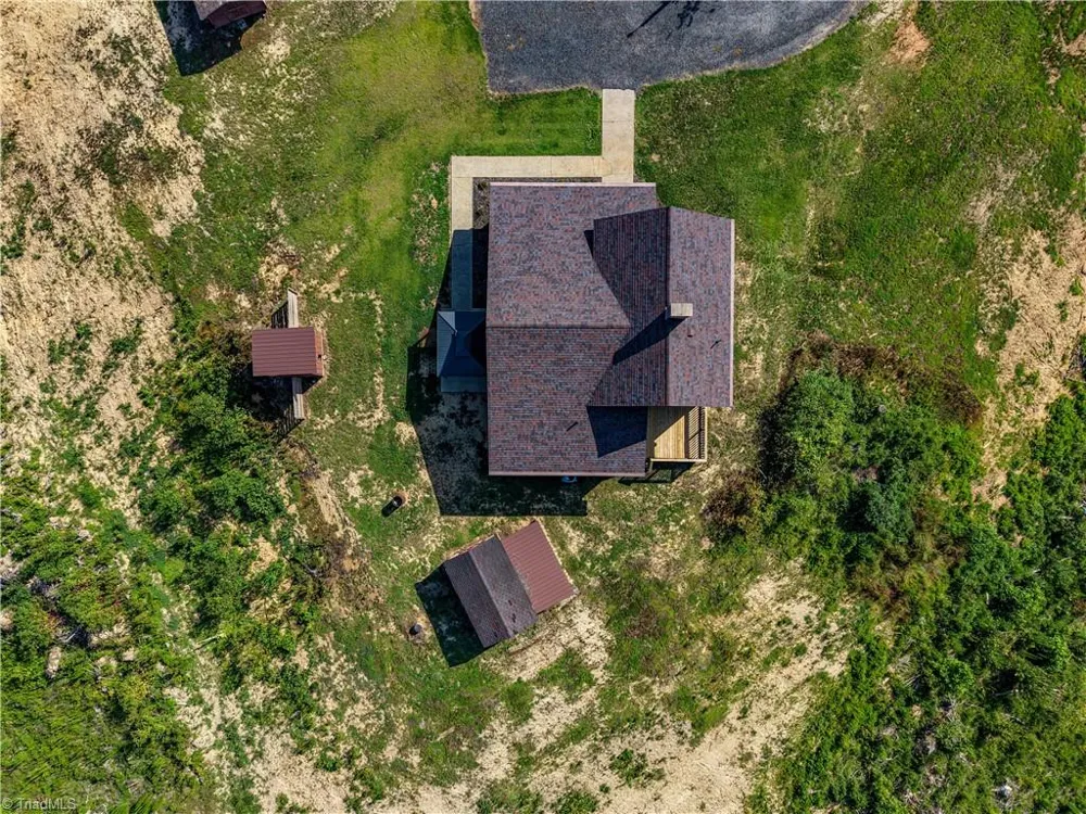 1437 Price Road Eden, NC 27288