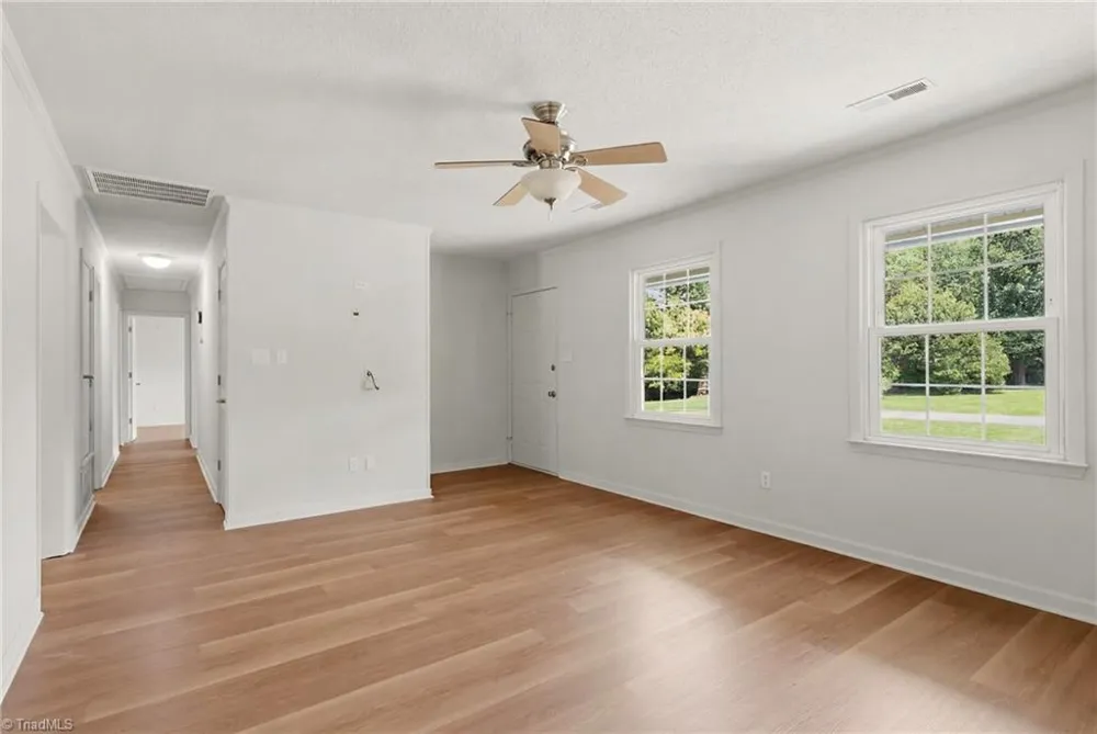 4105 Deer Track Court Winston-Salem, NC 27127