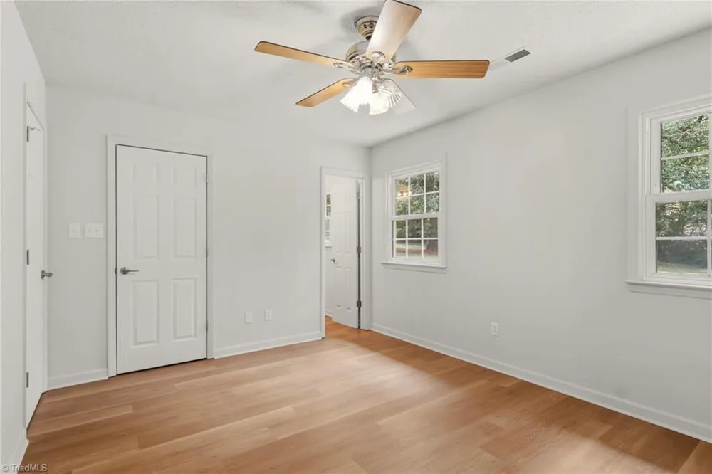 4105 Deer Track Court Winston-Salem, NC 27127