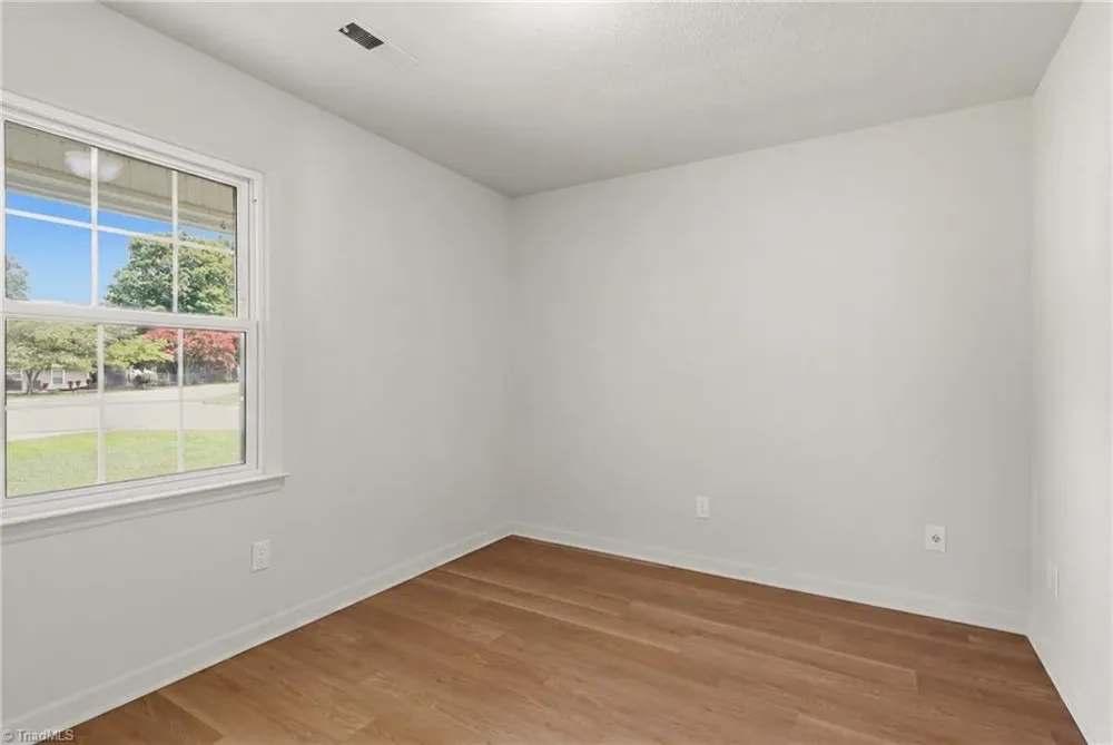 4105 Deer Track Court Winston-Salem, NC 27127