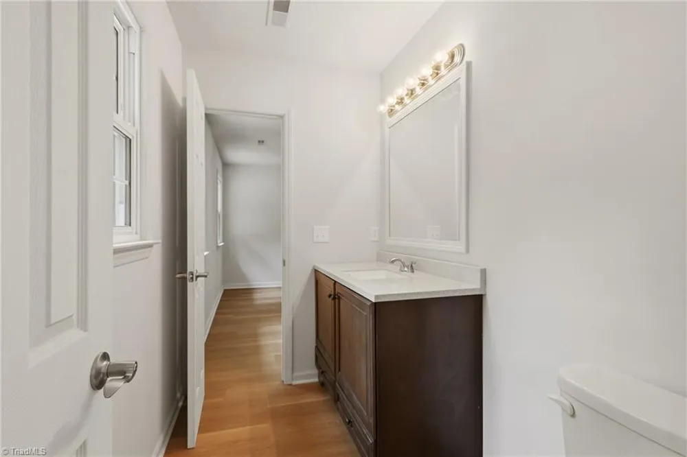 4105 Deer Track Court Winston-Salem, NC 27127
