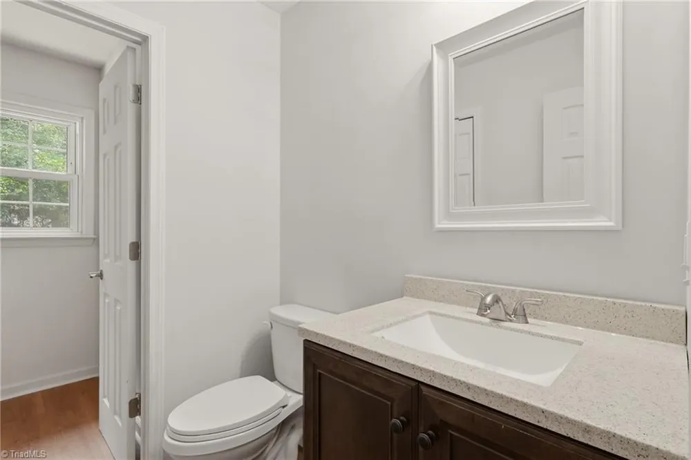 4105 Deer Track Court Winston-Salem, NC 27127