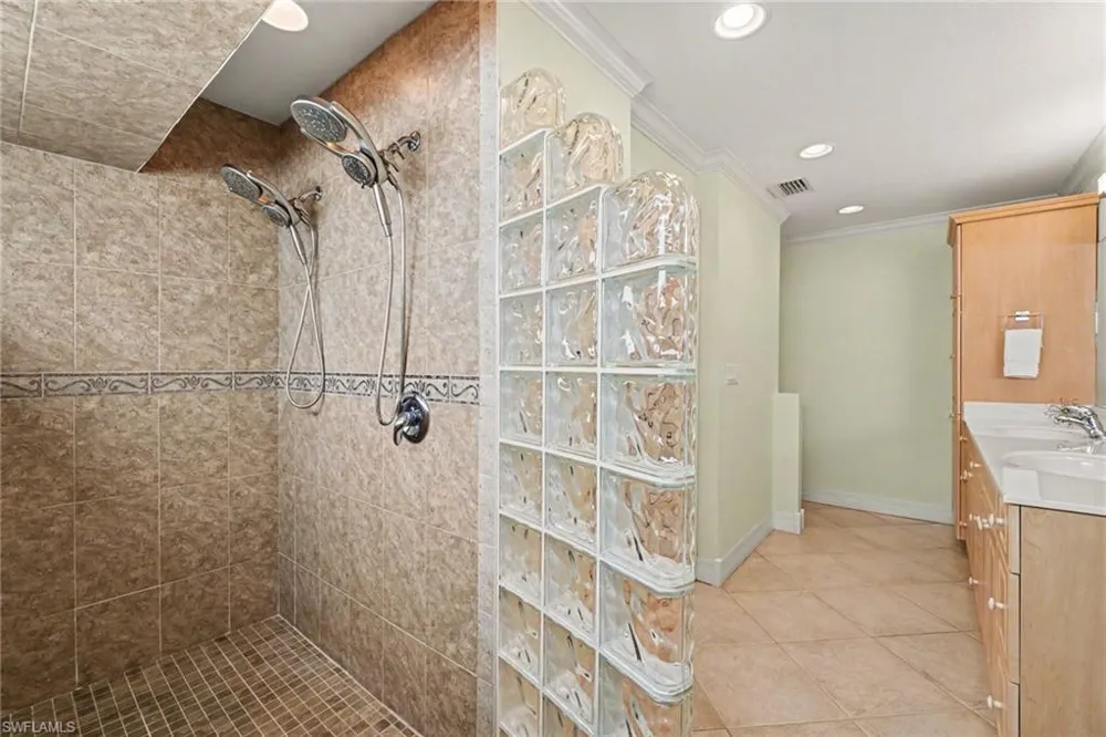 12001 SW Kingsway Circle Lake Suzy, FL 34269