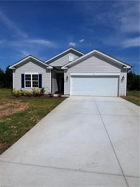 348 Waylon Court