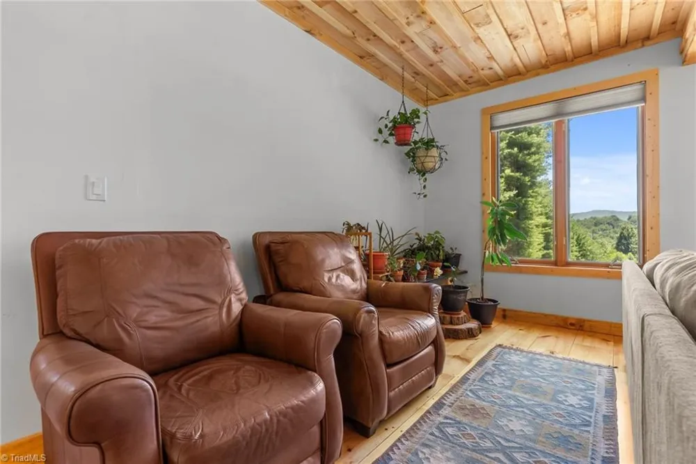 896 Alta Vista Lane Sparta, NC 28675