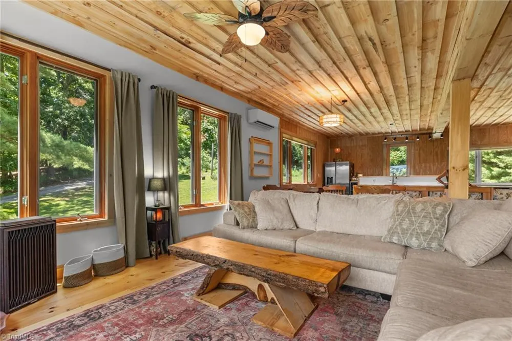 896 Alta Vista Lane Sparta, NC 28675