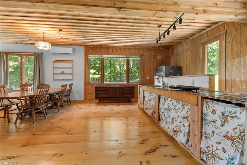 896 Alta Vista Lane Sparta, NC 28675