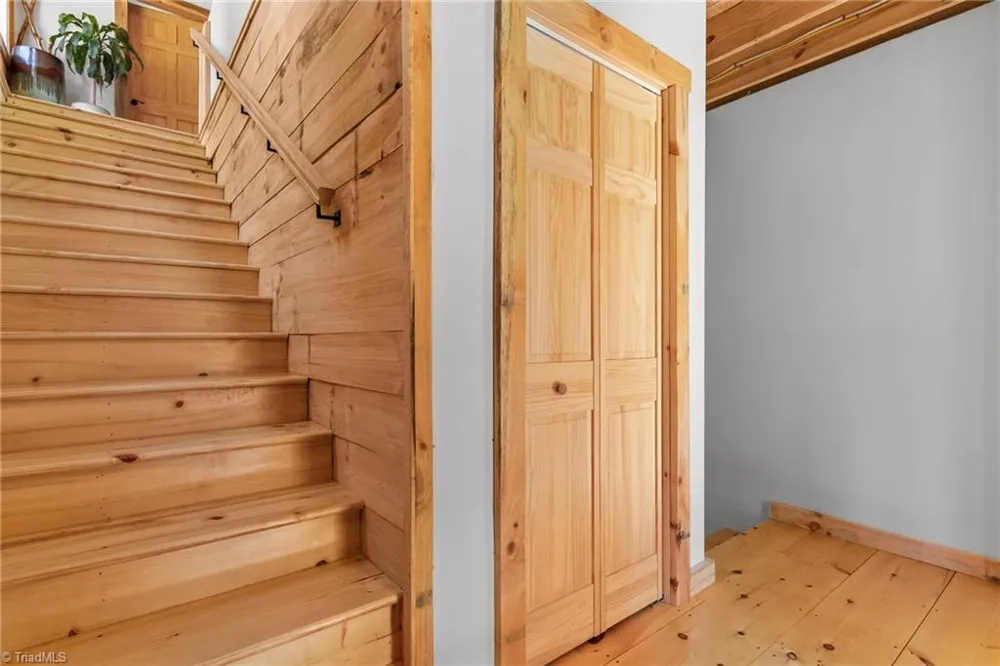 896 Alta Vista Lane Sparta, NC 28675