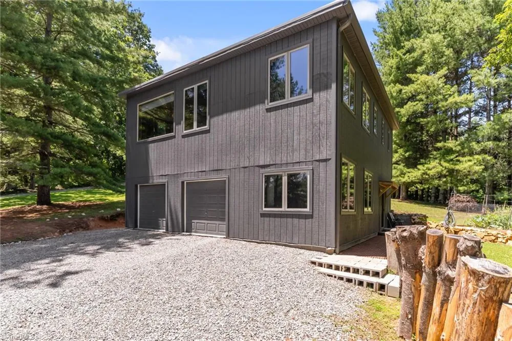 896 Alta Vista Lane Sparta, NC 28675