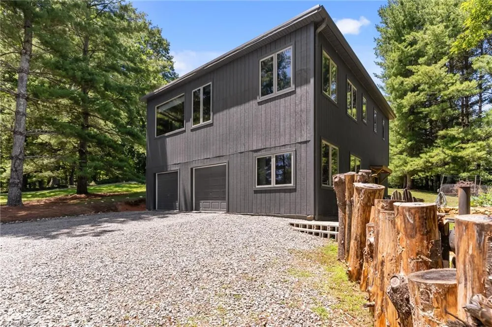 896 Alta Vista Lane Sparta, NC 28675