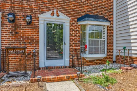 2221 Stonecutter Drive