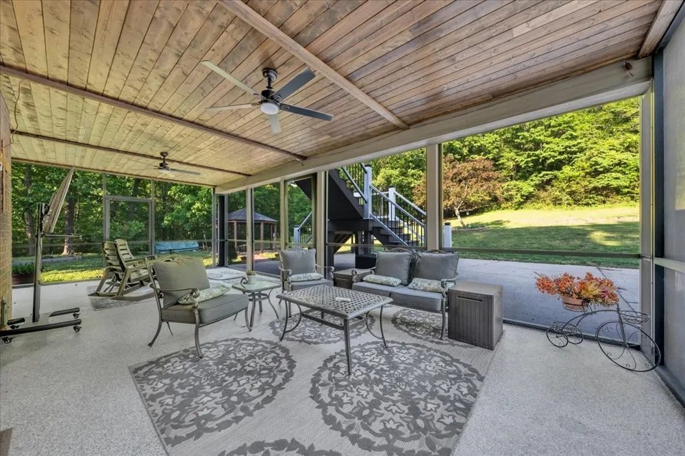4679 Sparta Pike Watertown, TN 37184