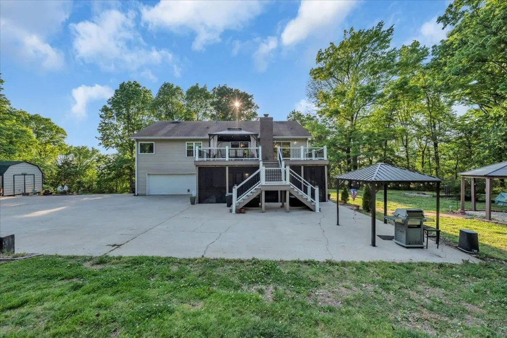 4679 Sparta Pike Watertown, TN 37184