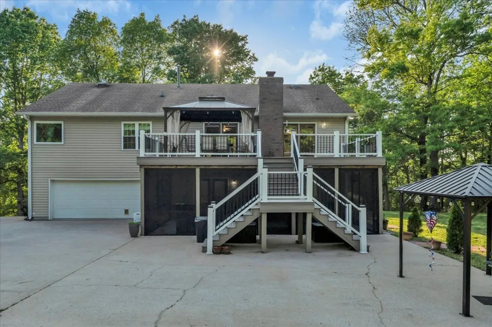 4679 Sparta Pike Watertown, TN 37184